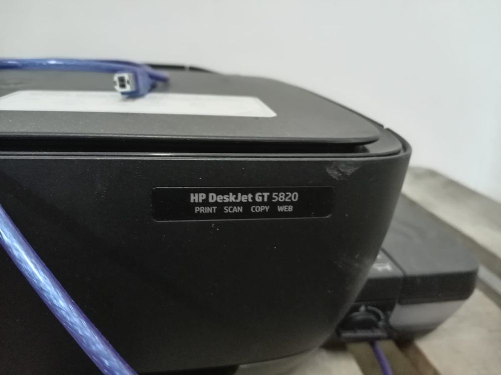 Принтер HP DeskJet GT 5820