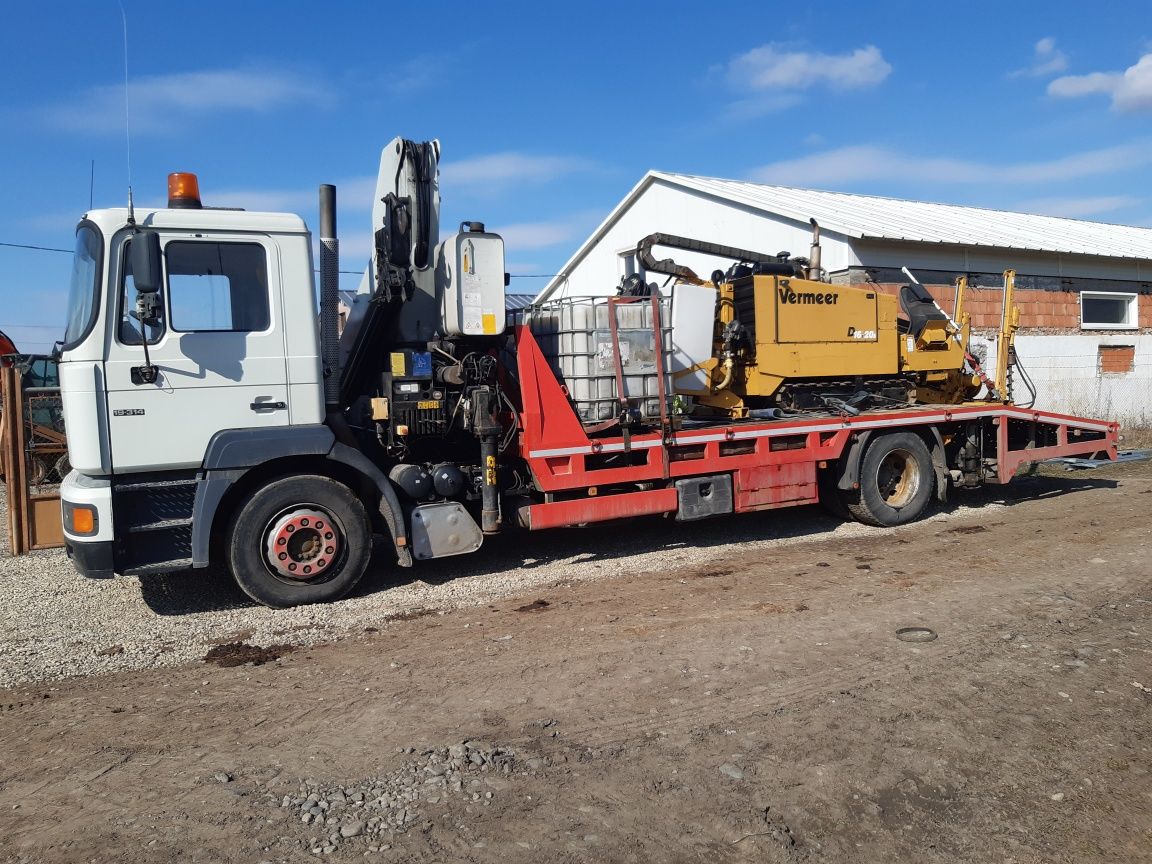 Transport utilaje trailer agabaritic, platforma cu macara, remorcări