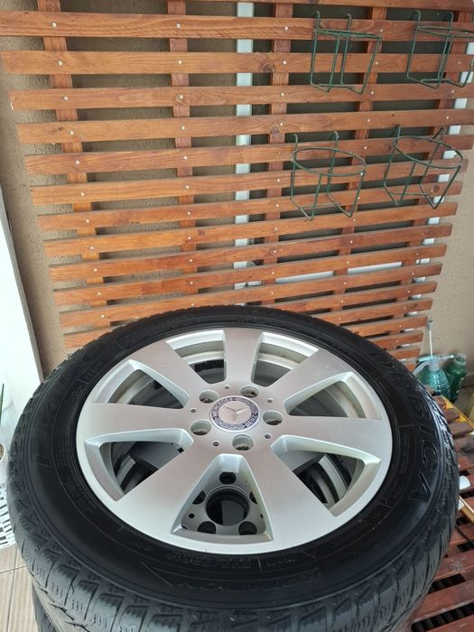 Jante originale Mercedes 16"(anvelopele sunt vechi si neutilizabile)