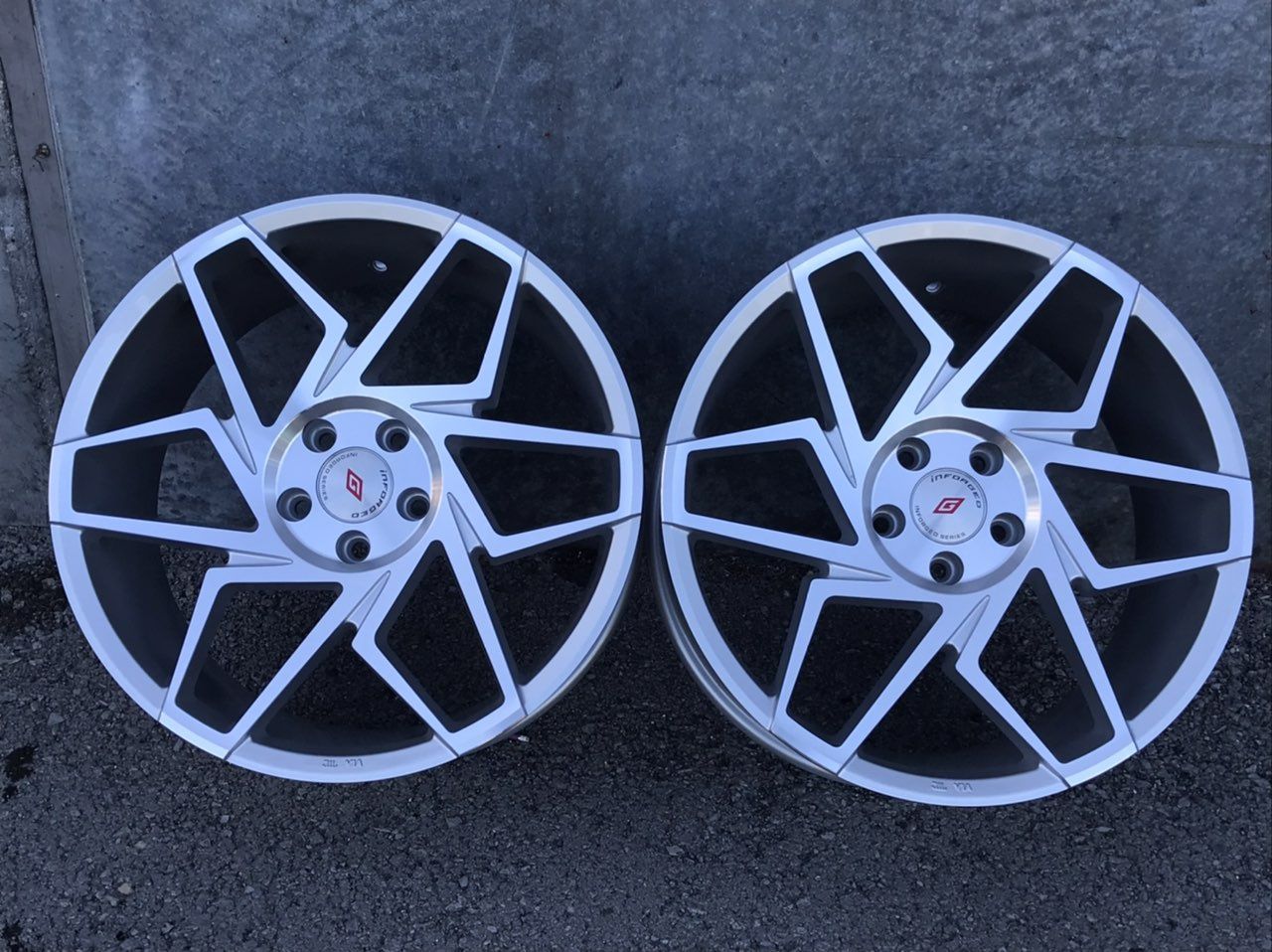 19.5x120 Bmw Hybrid Forged (леки) inforged 8.5j-9.5j et35-33 e46-90-91