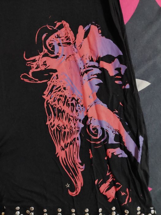 Черна рокля с камъни