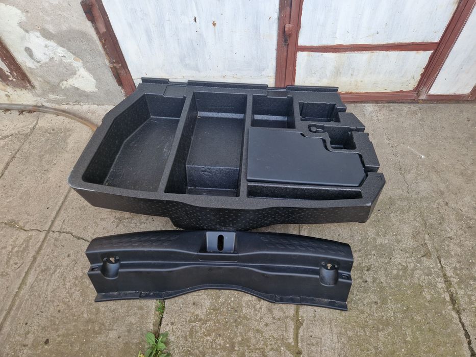 Vand organizator spuma portbagaj Toyota CHR