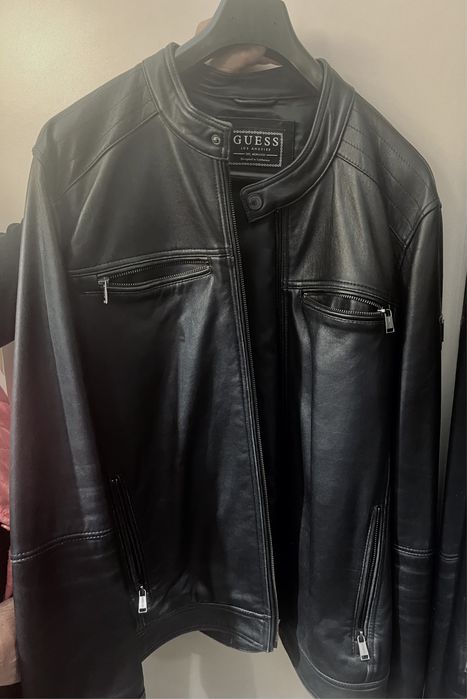 Мъжко яке от естествена кожа на Guess