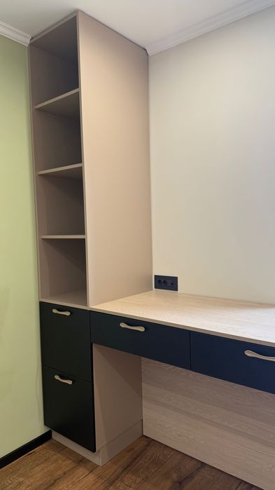 Mobilier birou plus dulapuri si sertare birou