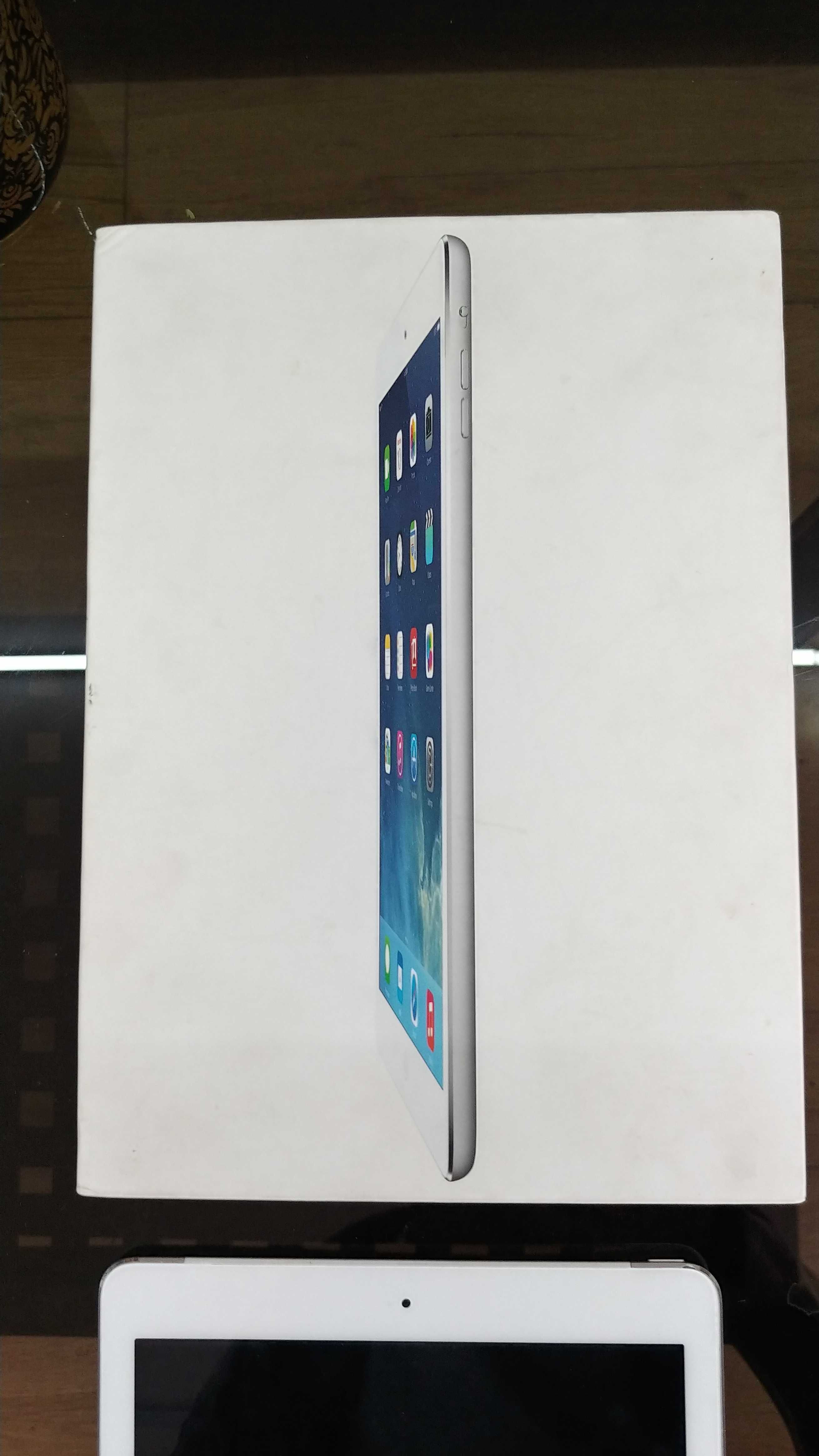 iPad Air нерабочий.