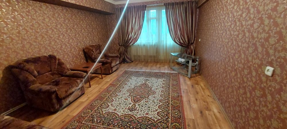 Сдам 2х комнатную квартиру в центре