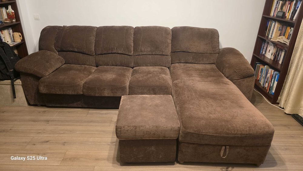 Canapea- coltar extensibila Elvira