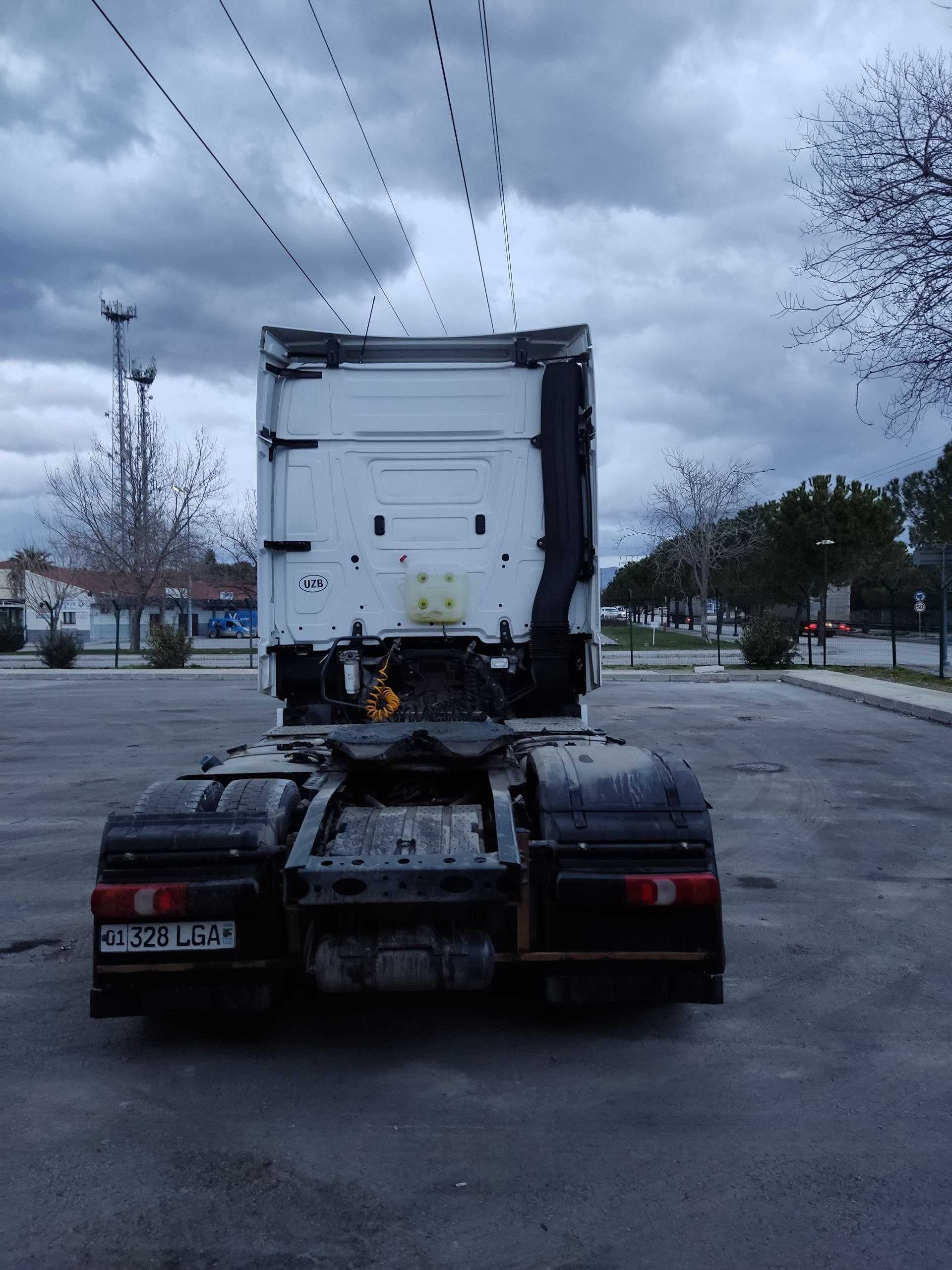 Mercedes benz actros euro 6