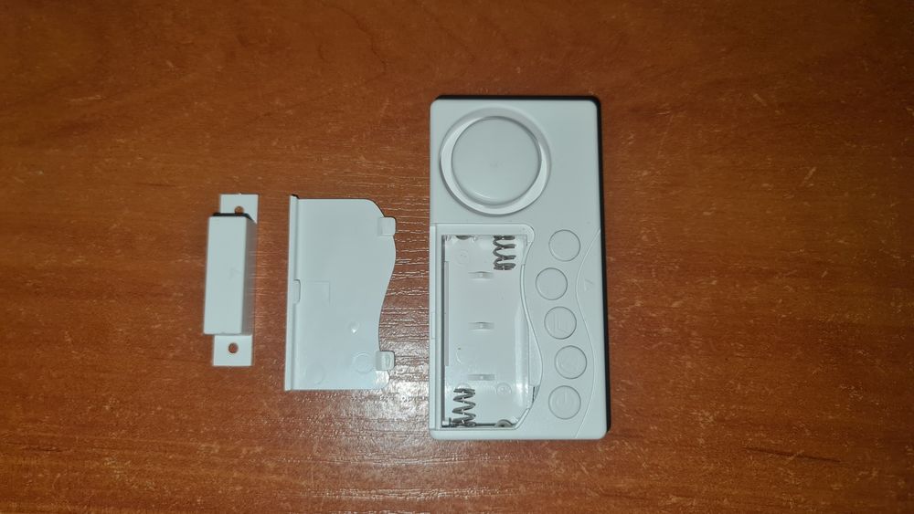 Сигнализатор Безжична Аларма за Врата с магнитен датчик