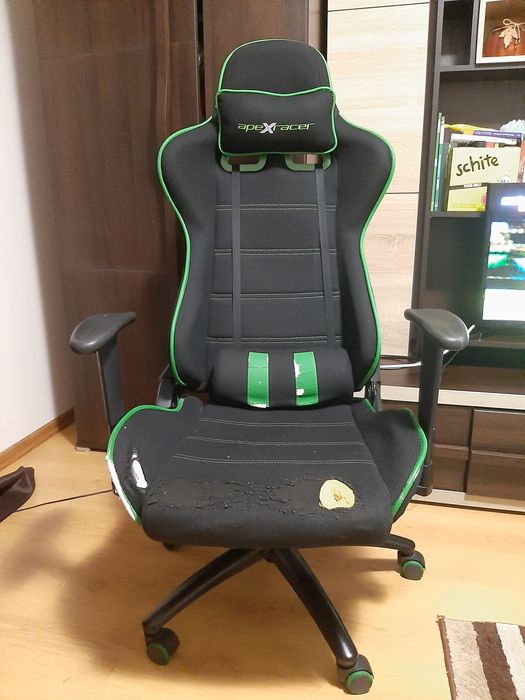 Scaun Gaming ApeX Racer