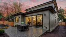 Case modulare moderne, cabane tip A la cheie,