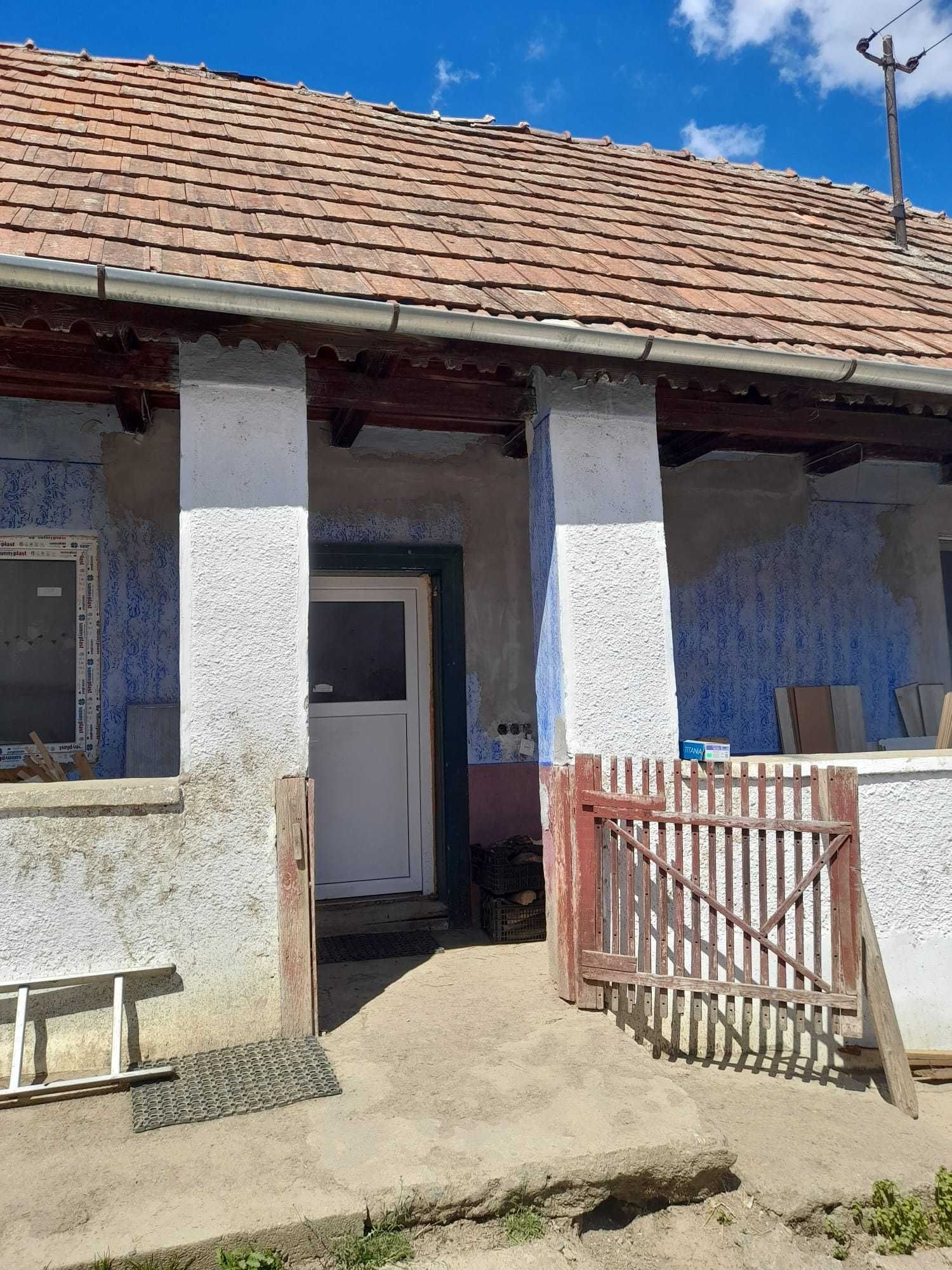 Vand casa in Lupu (langa Blaj,Alba)