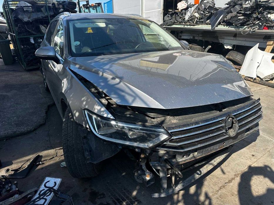 Vw Passat B8 break 2015 2.0 tdi panoramic alcantara