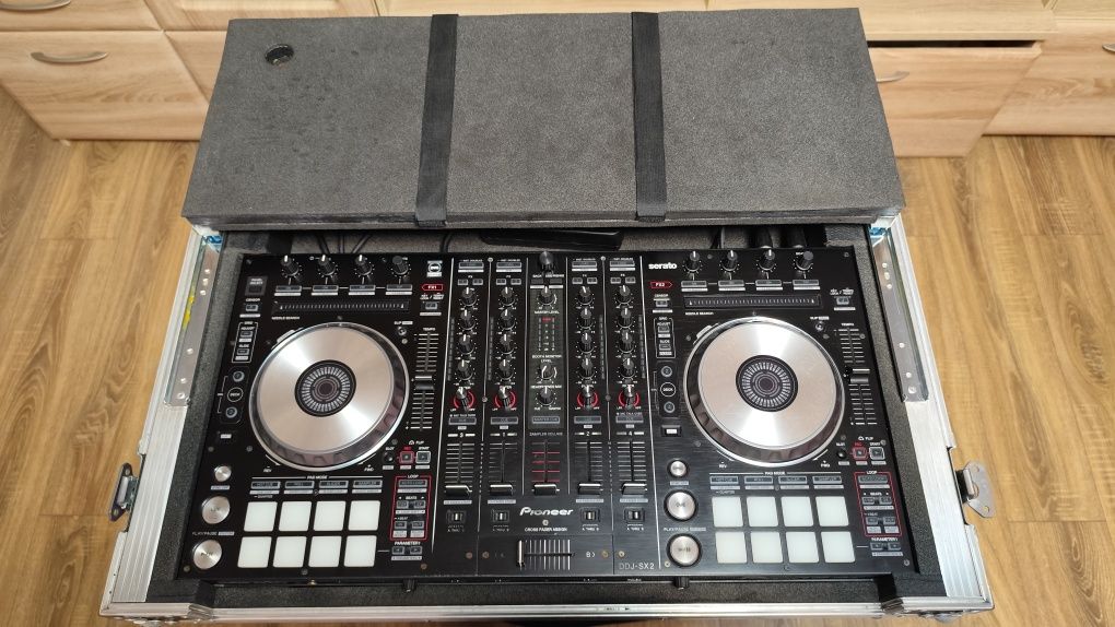 Consola DJ Pioneer DDJ SX2