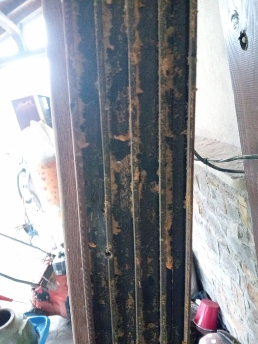 Стъклена врата .