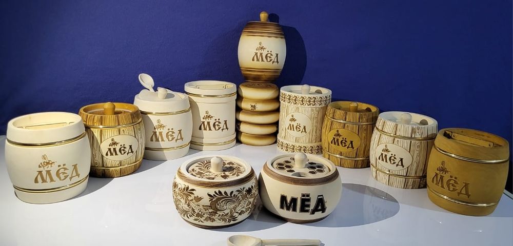 Натуральный 100% мёд в деревянных бочёнках