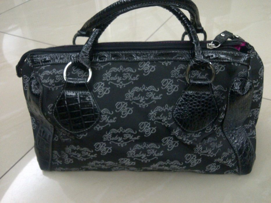 Geanta "Baby Phat" exceptionala+cadou