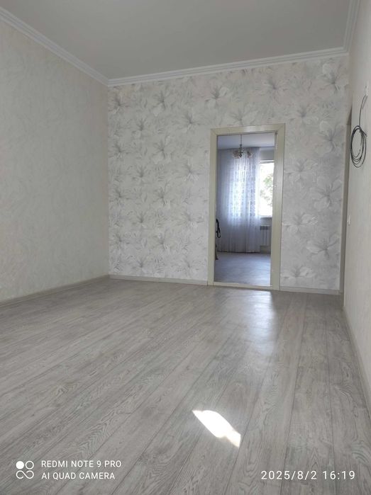 СВОЯ квартира 2/4/5 на М. Горького, БИЙ