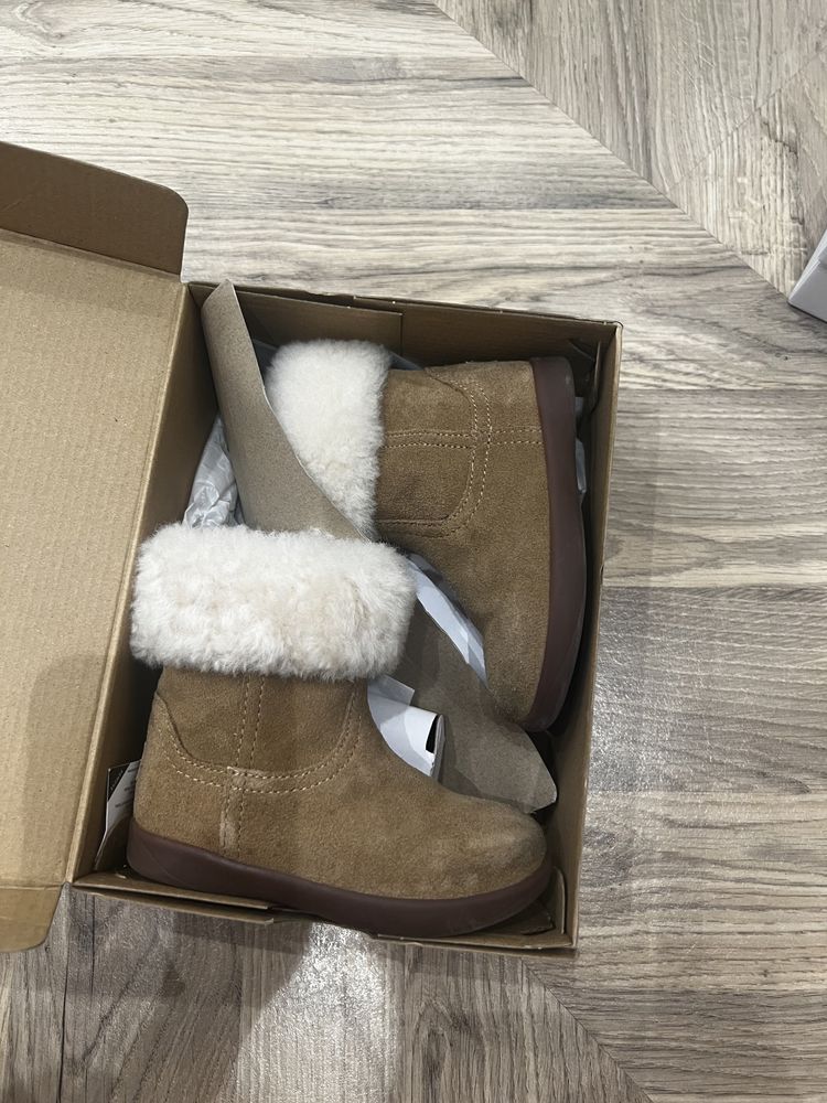 Детски боти UGG