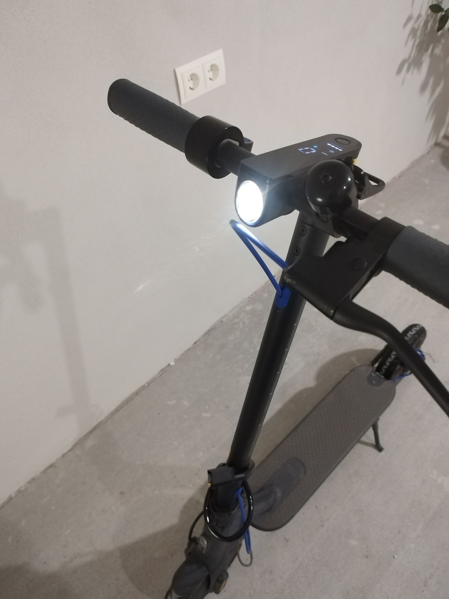 Totinetă Electrică Xiaomi Mi electric scooter