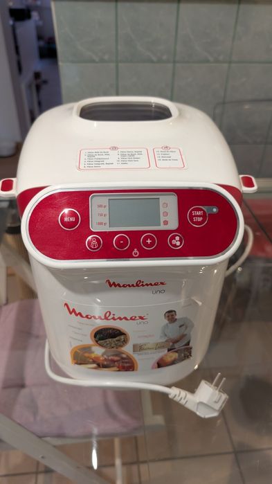Mașina de pâine Moulinex Uno
