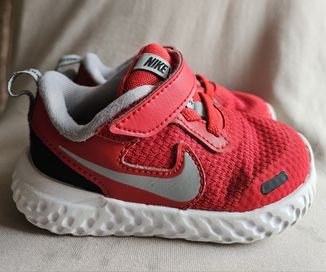 Nike revolution Jordan