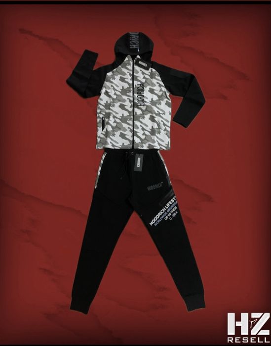 Compleu Hoodrich (toate marimile disponibile)