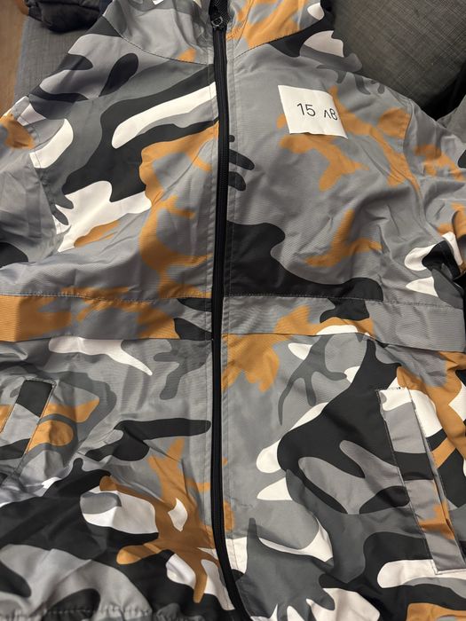 яке ветровка