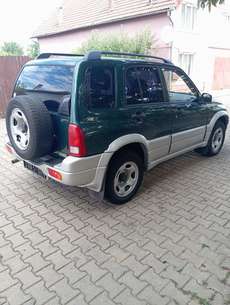 Suzuki grand Vitara 4x4 reductor de la mic la mare
