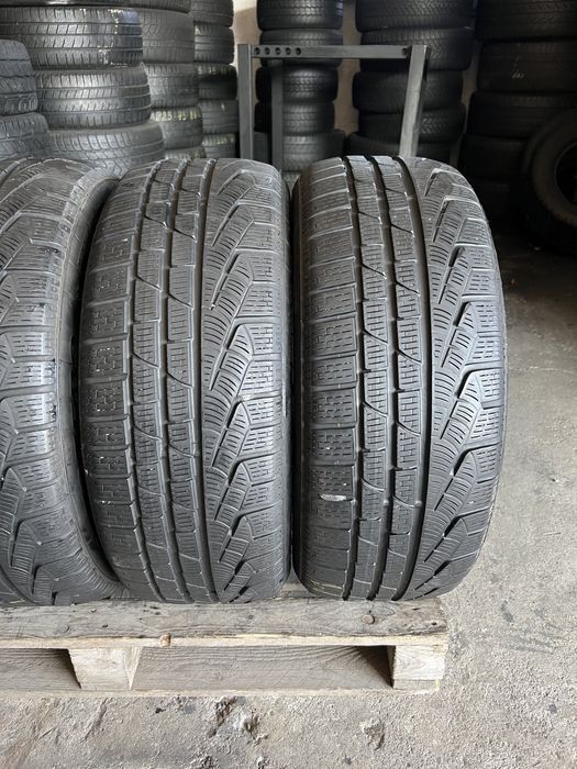 4 anvelope de iarna 225/50/17 pirelli runflat!