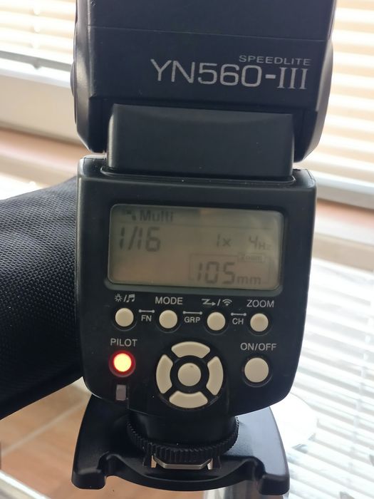 Bliț / flash Yongnuo YN-560 III