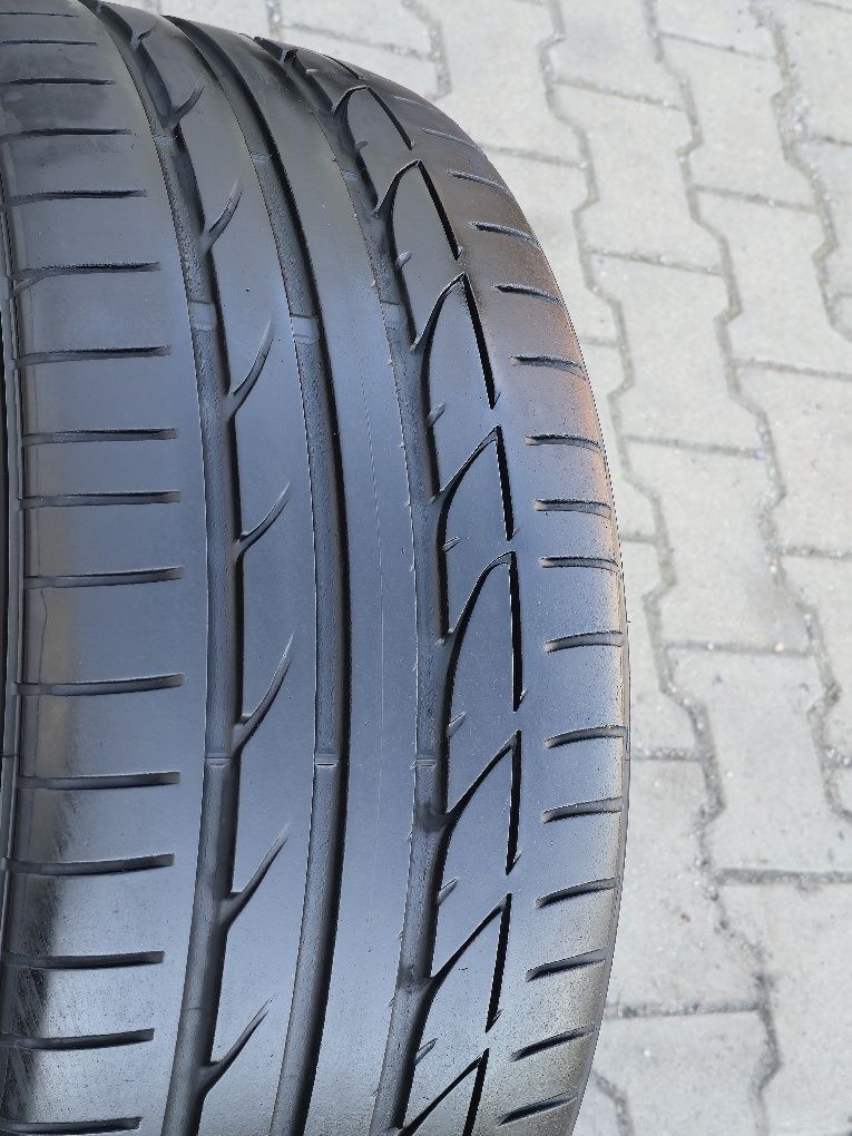 235 40 19 Bridgestone