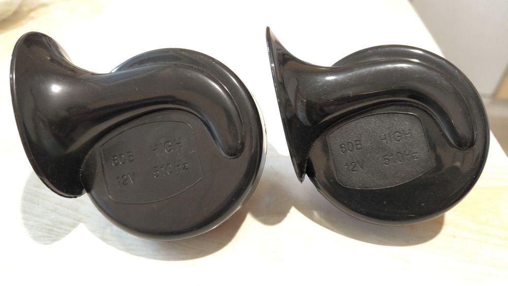 Сигнал автомобиля универсальный 510HZ