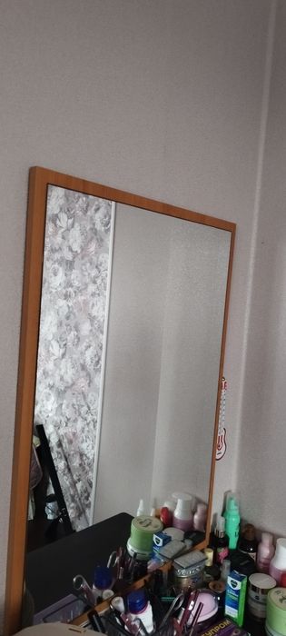 Огледало за спалнята Огледало Mirror