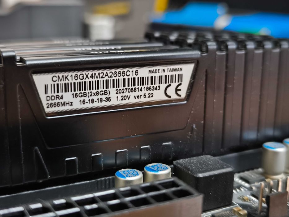 Kit placa de baza MSI B250M Mortar + Intel i5 7500 + 32GB DDR4