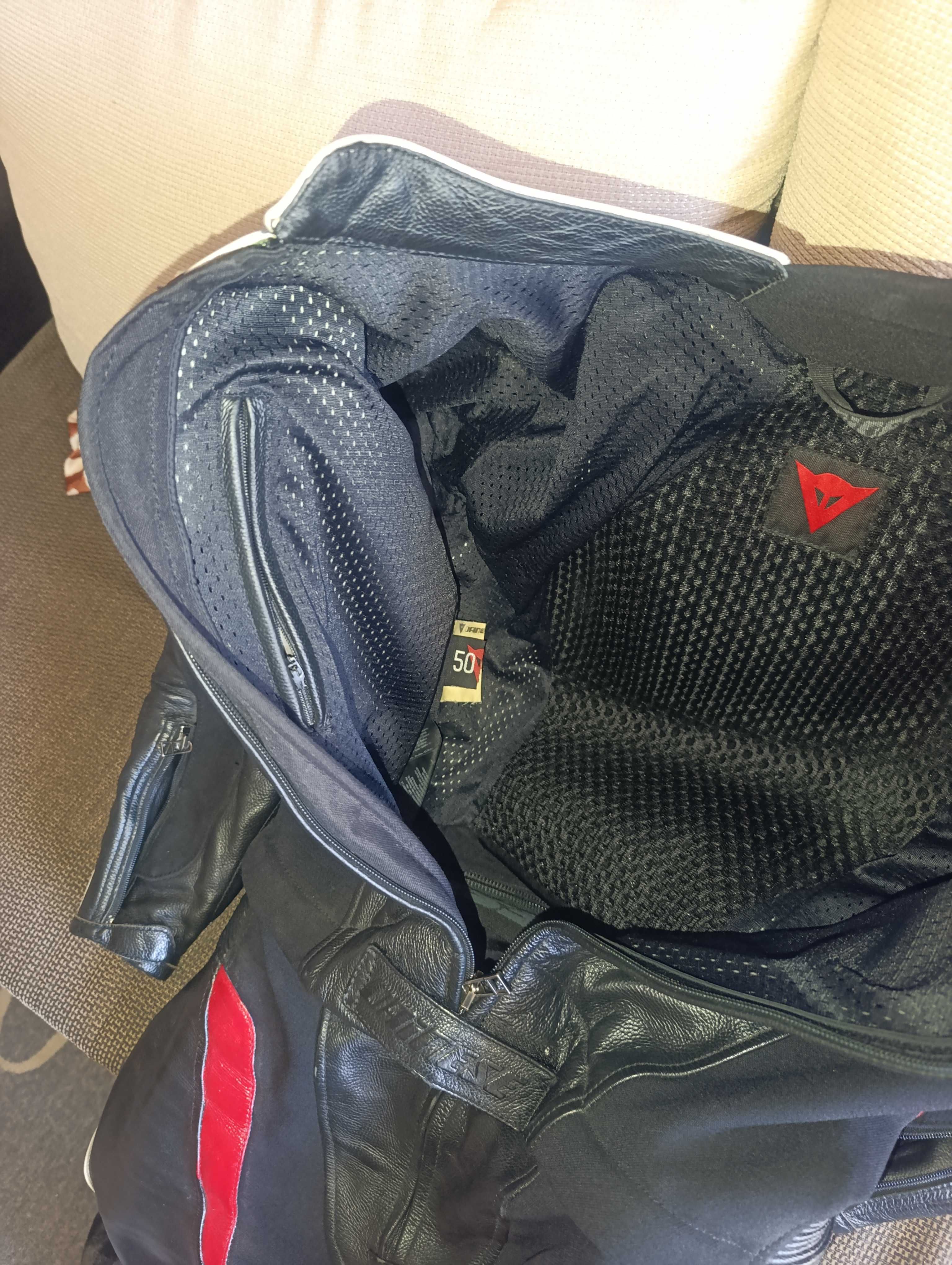 Мото екип Dainese