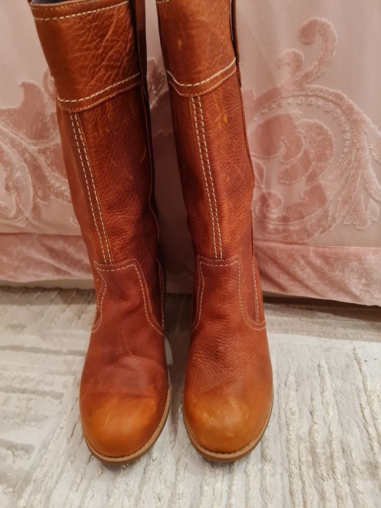 Дамски ботуши timberland!
