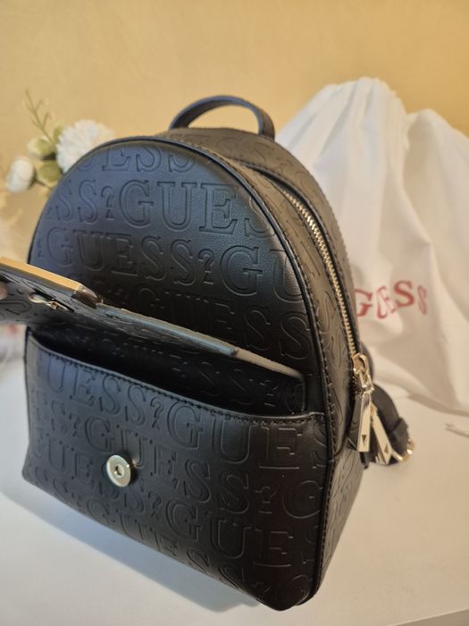 GuessGuess
Раница Brightside (VD) HWVD75 80320 Черен
Раница Brightside