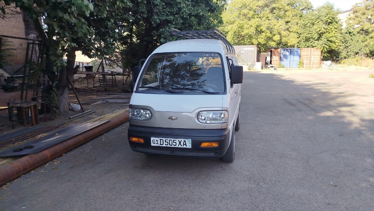 Van 2020 yil 120000 yurgan gaz bor