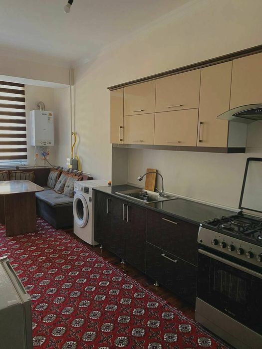 2 хонали люкс квартира ижарага берилади!!