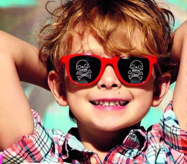 Ochelari de soare/plaja pliabili pentru copii cu model Pirat, unisex