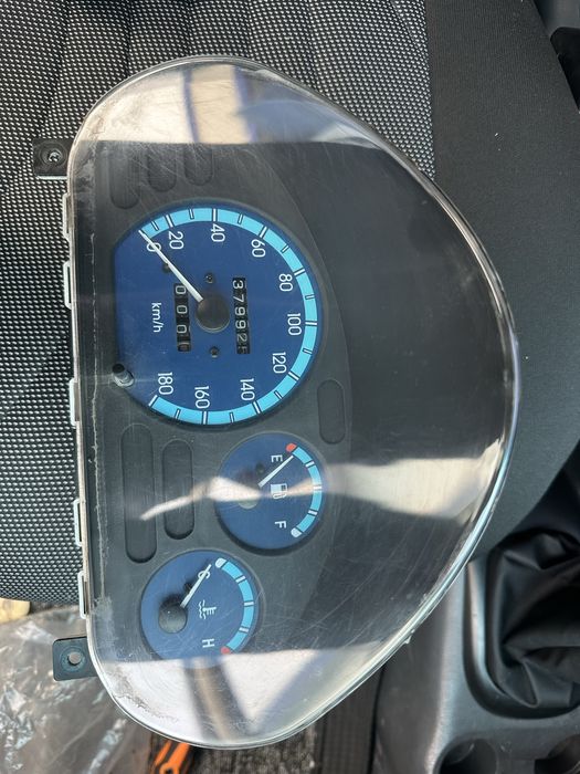 Matiz best tablo sotiladi hamma datchiklari ishledi