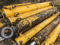 Reparatii cilindru hidraulic Komatsu WB93