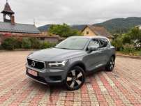 Volvo XC 40 VOLVO XC40 Momentum PRO 4X4 190CP Benzina Camera 360 Panoramic KeyLess