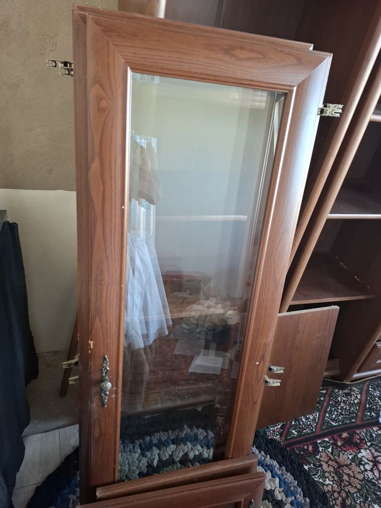 Шкаф, в хорошем состоянии,,,