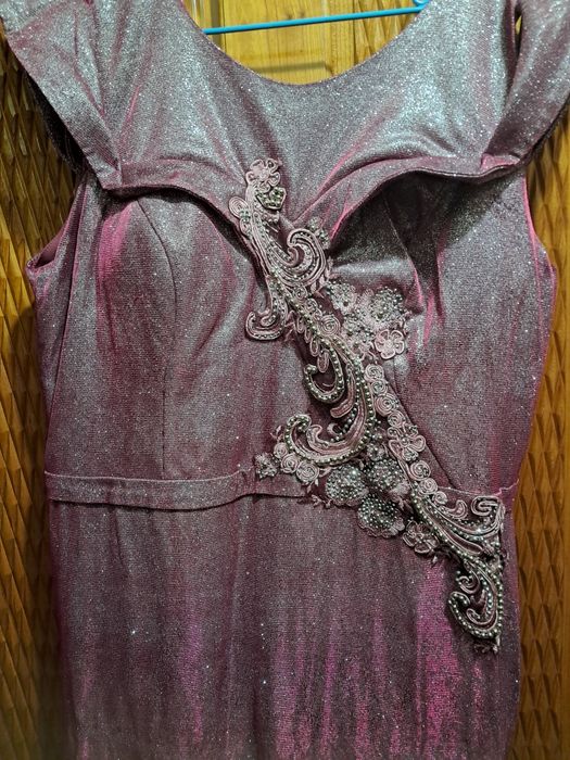 Rochie lunga tip sirena