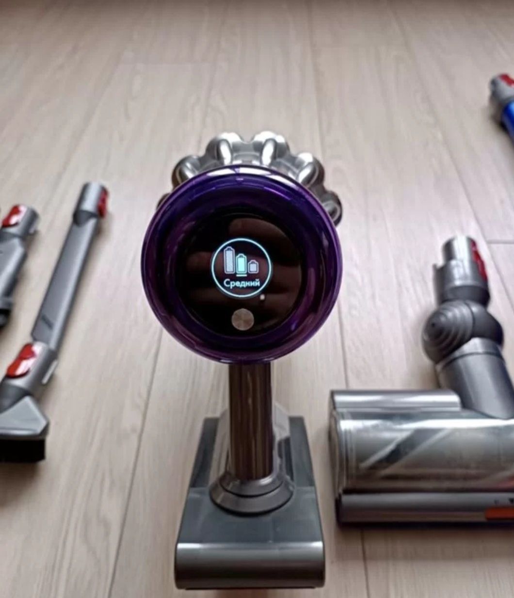 Продам Dyson v11 absolute.Оригинал