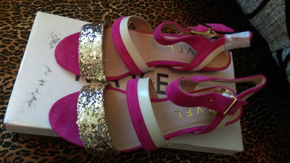 Женская обувь 36разм