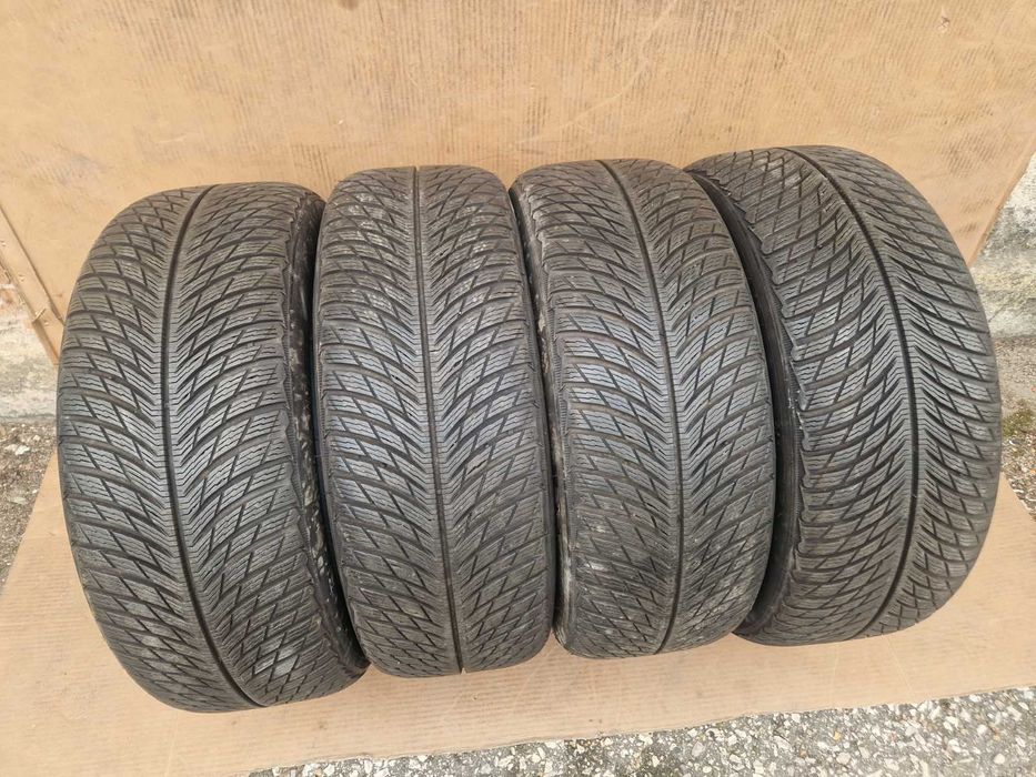 4 Michelin R17 235/55
Зимни гуми 
DOT3220