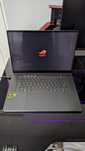 Vând Laptop Gaming Asus ROG Zephyrus G16 GA605WV OLED Nou/Preț 6800Ron